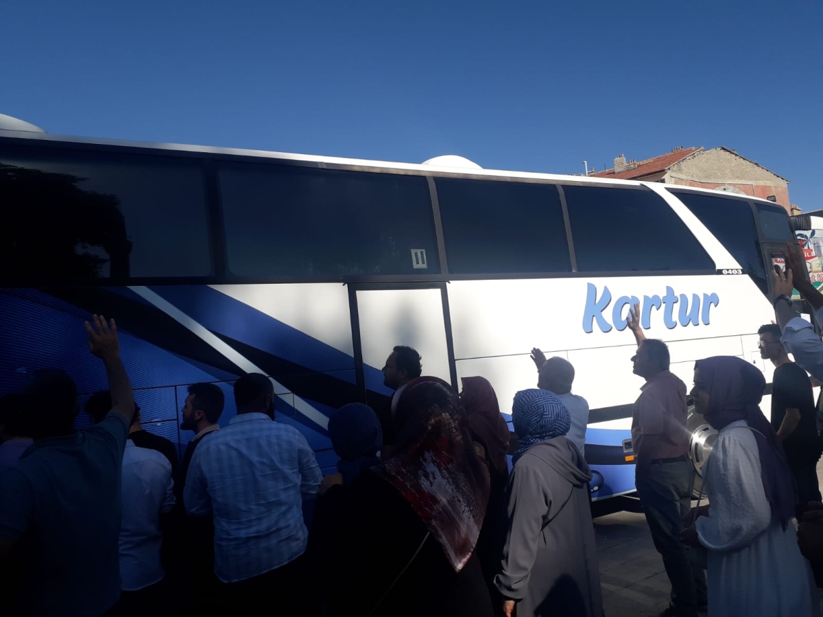 GENÇ HAFIZLAR KUTSAL TOPRAKLARA UĞURLANDI