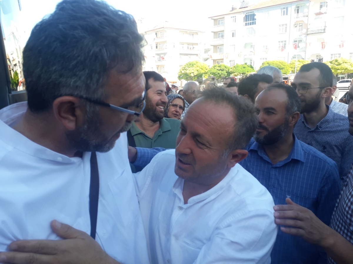 GENÇ HAFIZLAR KUTSAL TOPRAKLARA UĞURLANDI