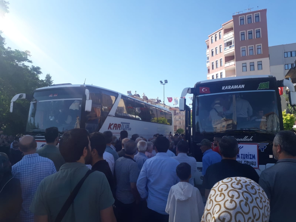 GENÇ HAFIZLAR KUTSAL TOPRAKLARA UĞURLANDI