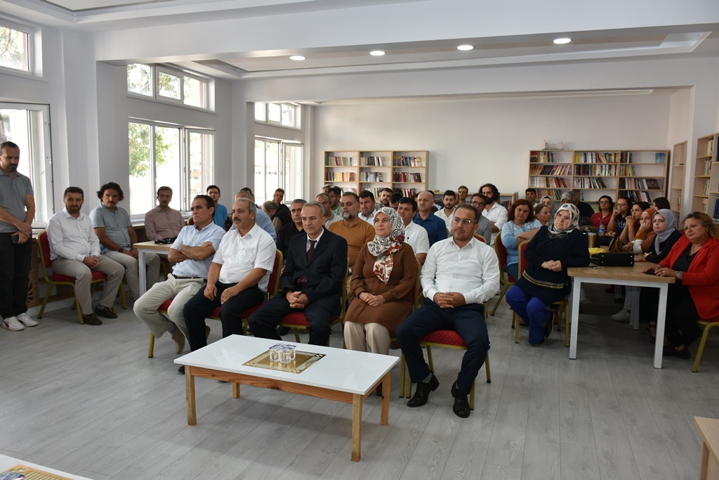 MEB Meslekî ve Teknik Eğitim Genel Müdürü Nazan Şener, Karaman’da Okulları Ziyaret Etti