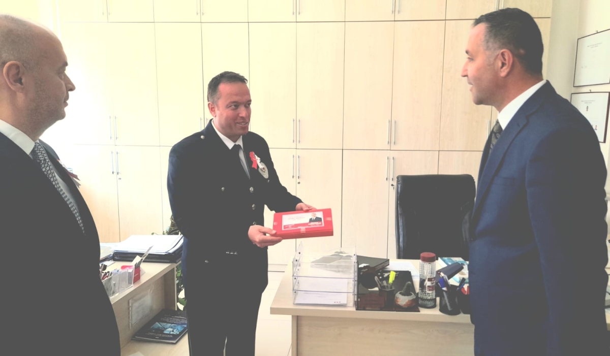 Mahmut Ünüvar kentte görevli tüm polisleri ziyaret etti