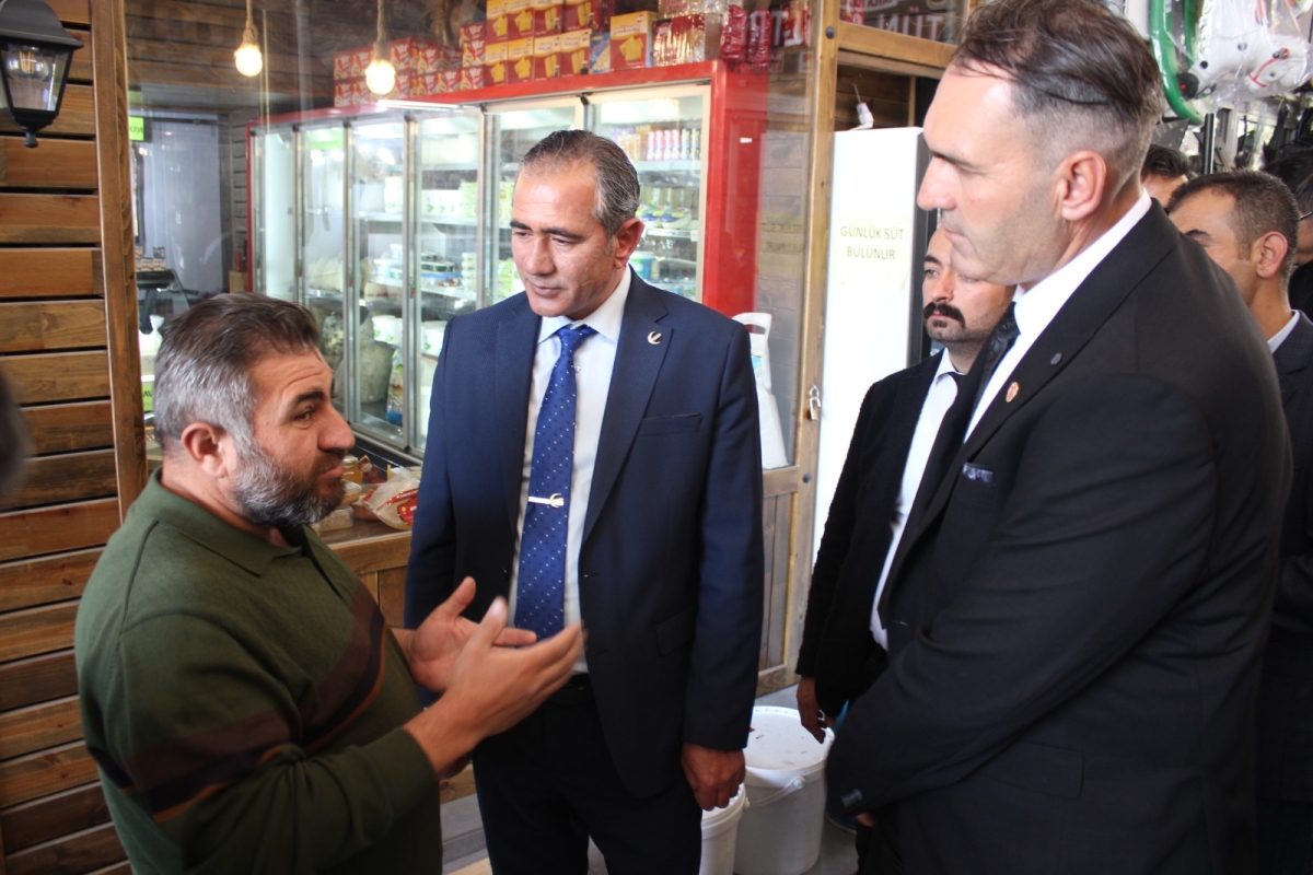KARAMAN HALKI EVLADINI BAĞRINA BASTI
