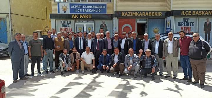 AK PARTİ’DE BAŞ DÖNDÜREN ÇALIŞMA: BAYRAMDA TAM MESAİ
