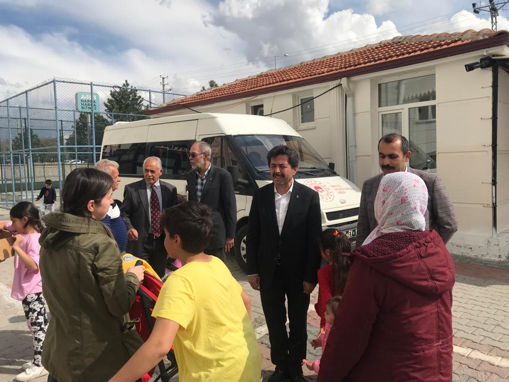 AK PARTİ’DE BAŞ DÖNDÜREN ÇALIŞMA: BAYRAMDA TAM MESAİ