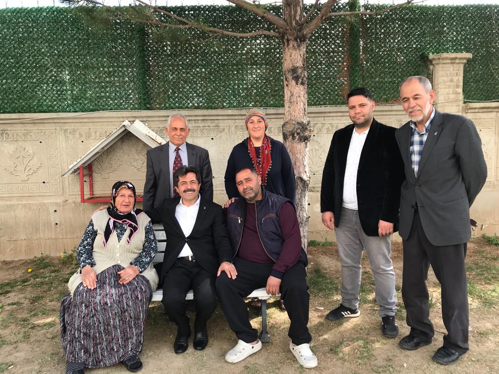 AK PARTİ’DE BAŞ DÖNDÜREN ÇALIŞMA: BAYRAMDA TAM MESAİ