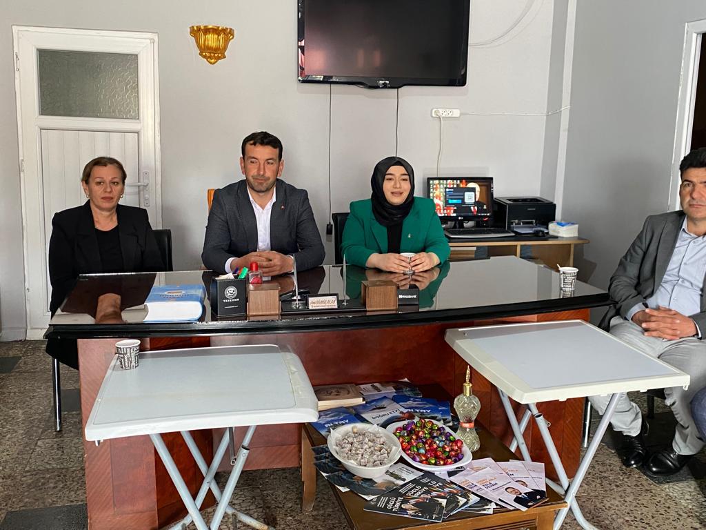 AK PARTİ’DE BAŞ DÖNDÜREN ÇALIŞMA: BAYRAMDA TAM MESAİ