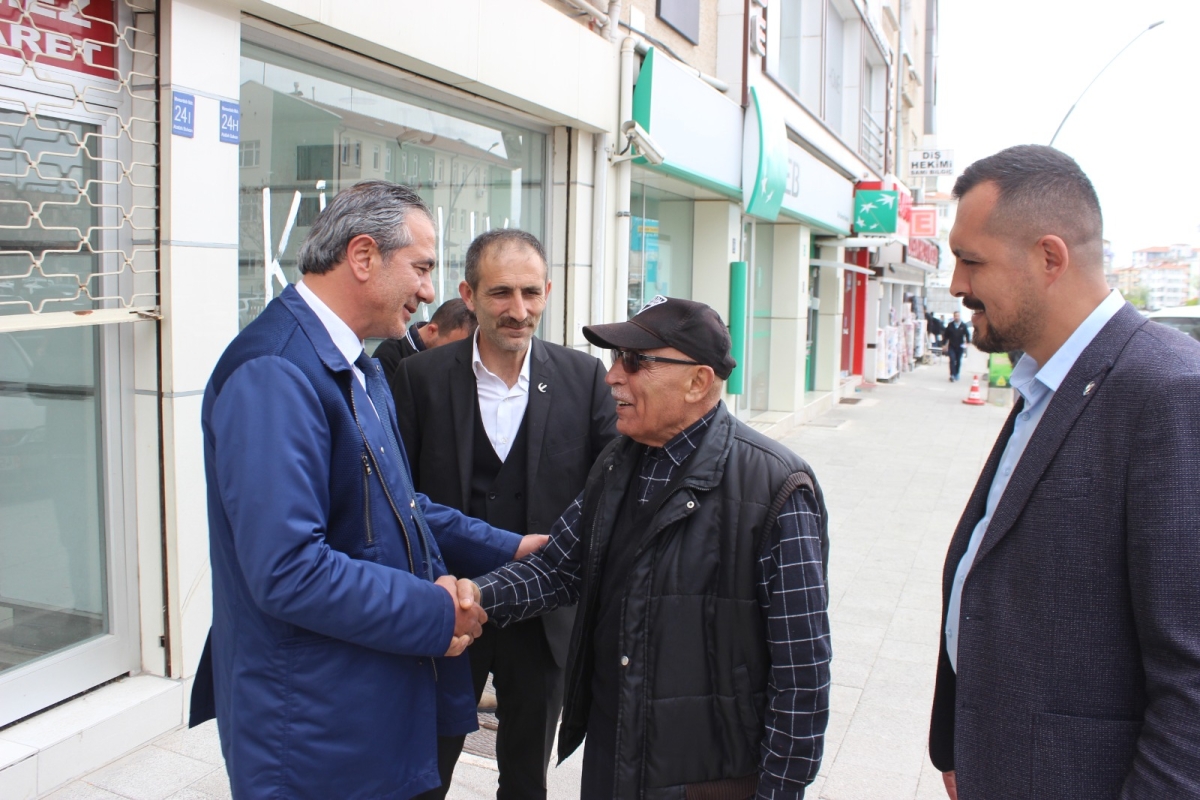 Yeniden Refah Partisi Vites Yükseltti