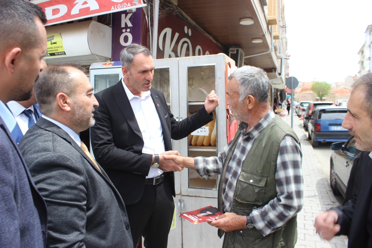 Yeniden Refah Partisi Vites Yükseltti