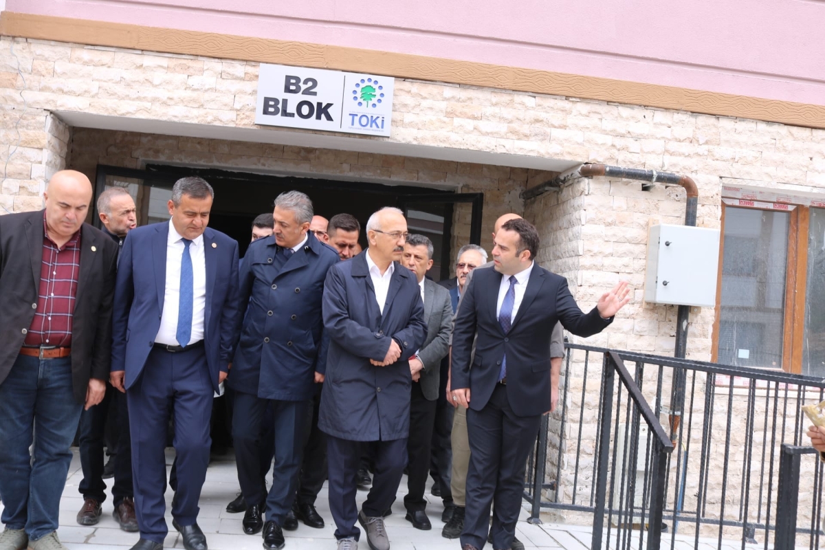 Lütfi Elvan Karaman’da Afet Konutları Kura Çekimine Katıldı
