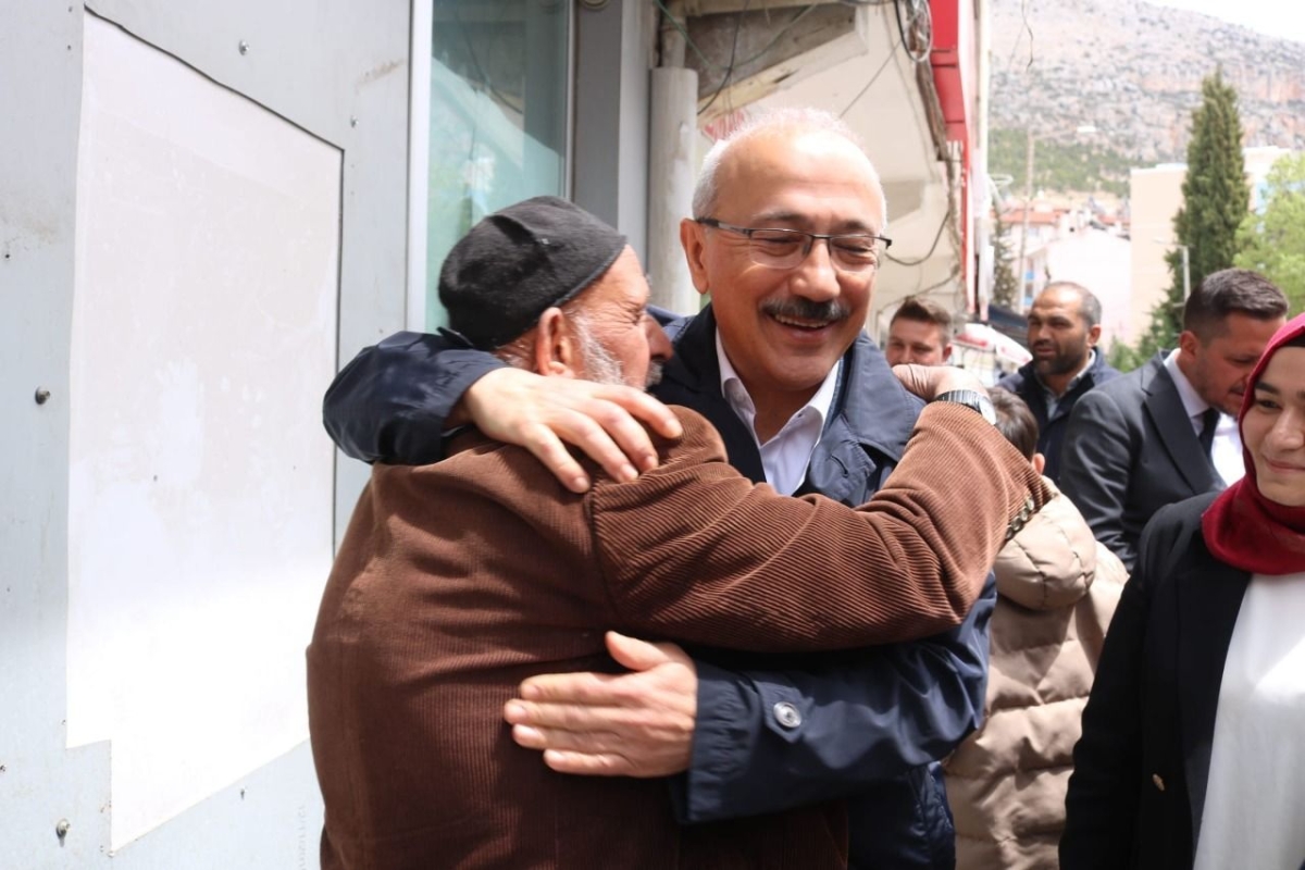 Taşelinde AK Parti Fırnası