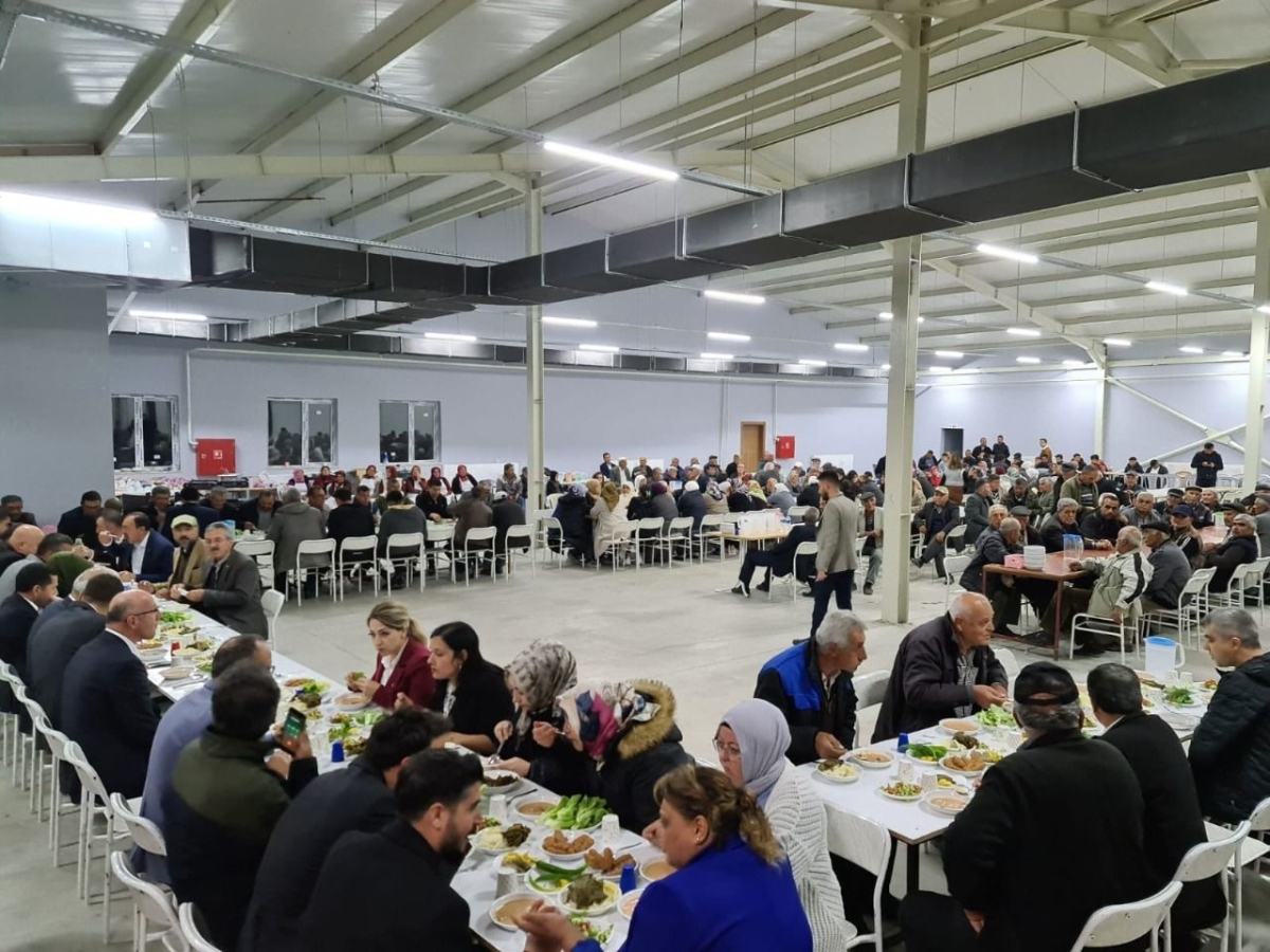 Taşelinde AK Parti Fırnası
