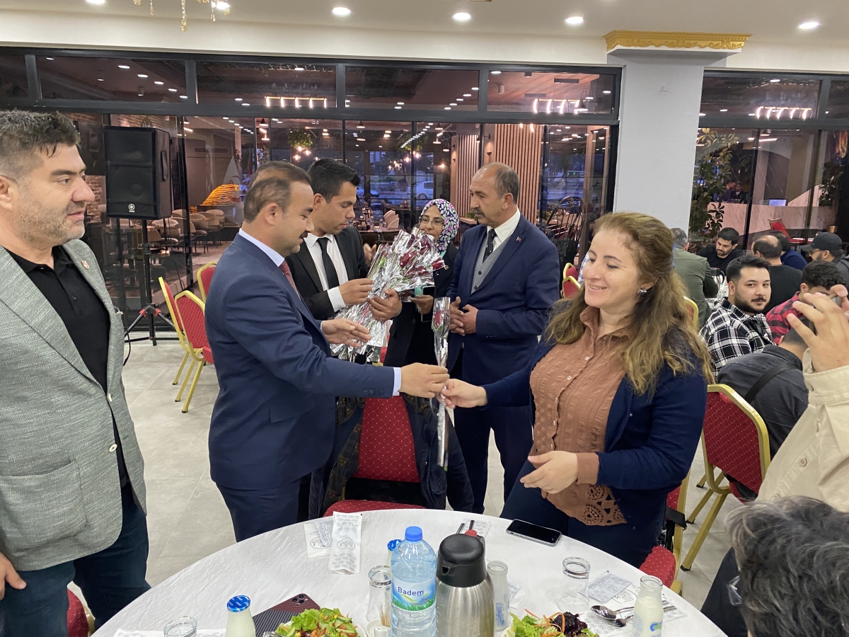 1 dakikalık vereceğimiz oy 5 senemize mâl olmasın