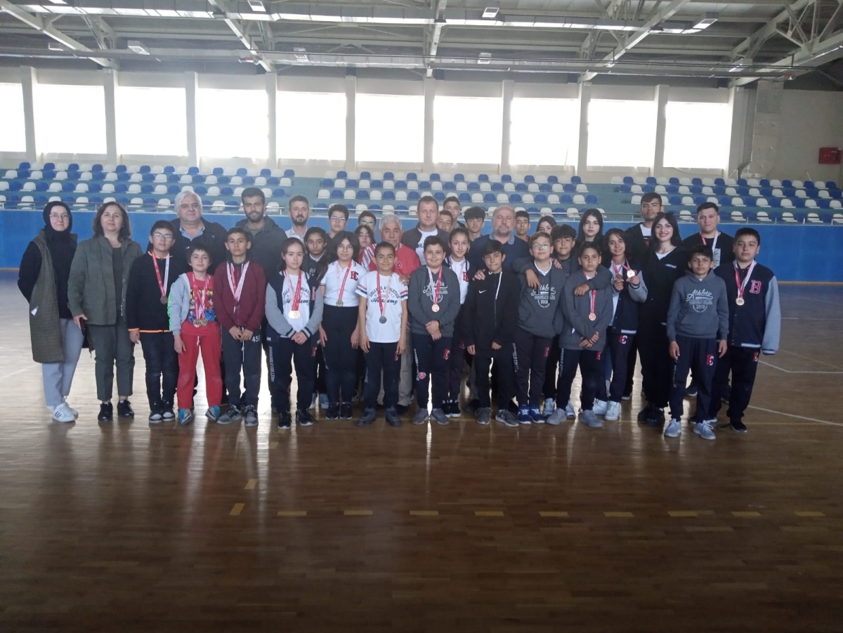 Okul Sporlarında Dereceye Giren Sporcular Belli oldu