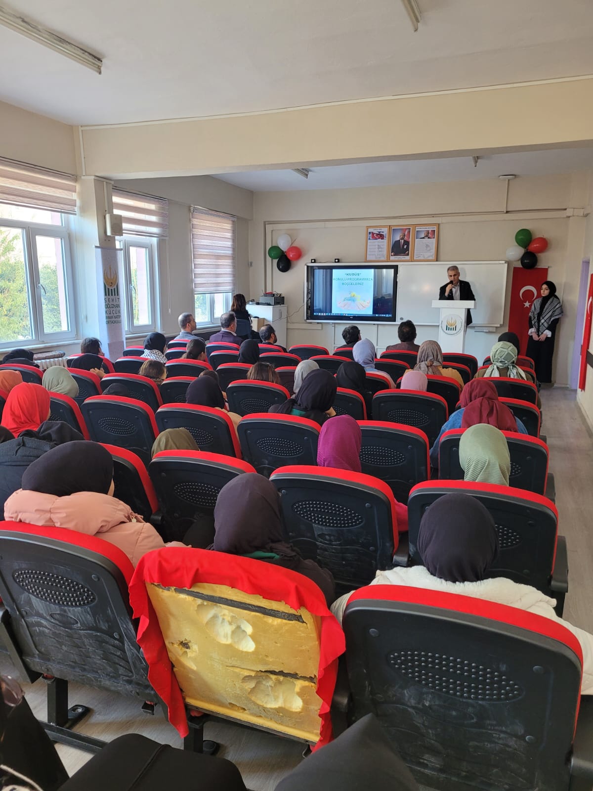 Şehit Oğuzhan Küçük Ortaokulu'nda Filistin İçin Anlamlı Etkinlik