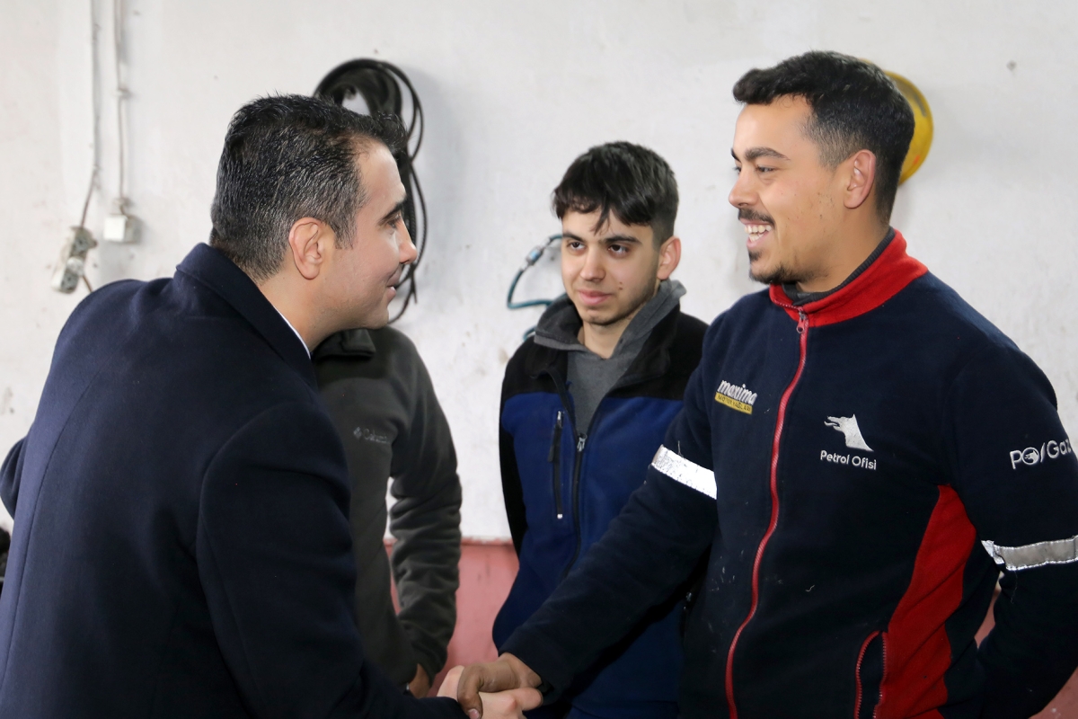 Başkan Kalaycı, Küçük Sanayi Sitesi'nde Esnaf ve Vatandaşlarla Buluştu