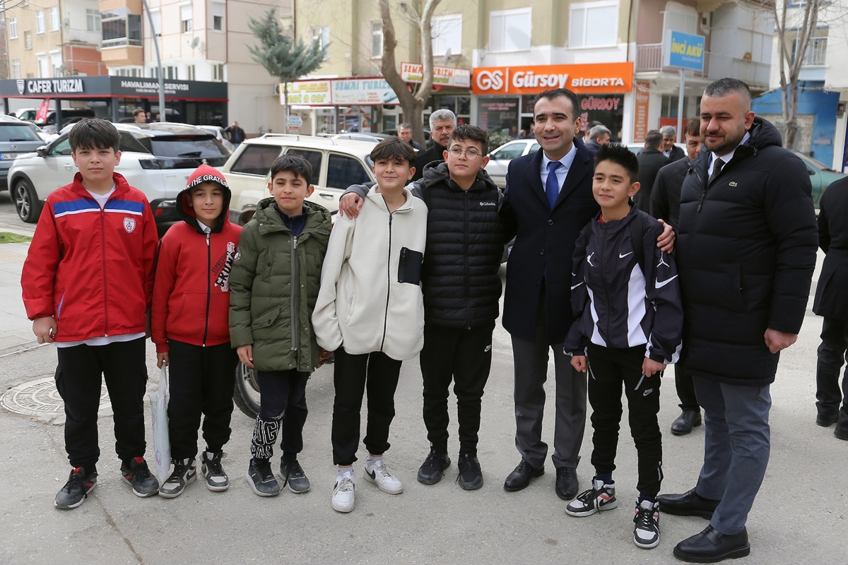 Gönüllerin Başkanı Savaş Kalaycı'ya Büyük ilgi