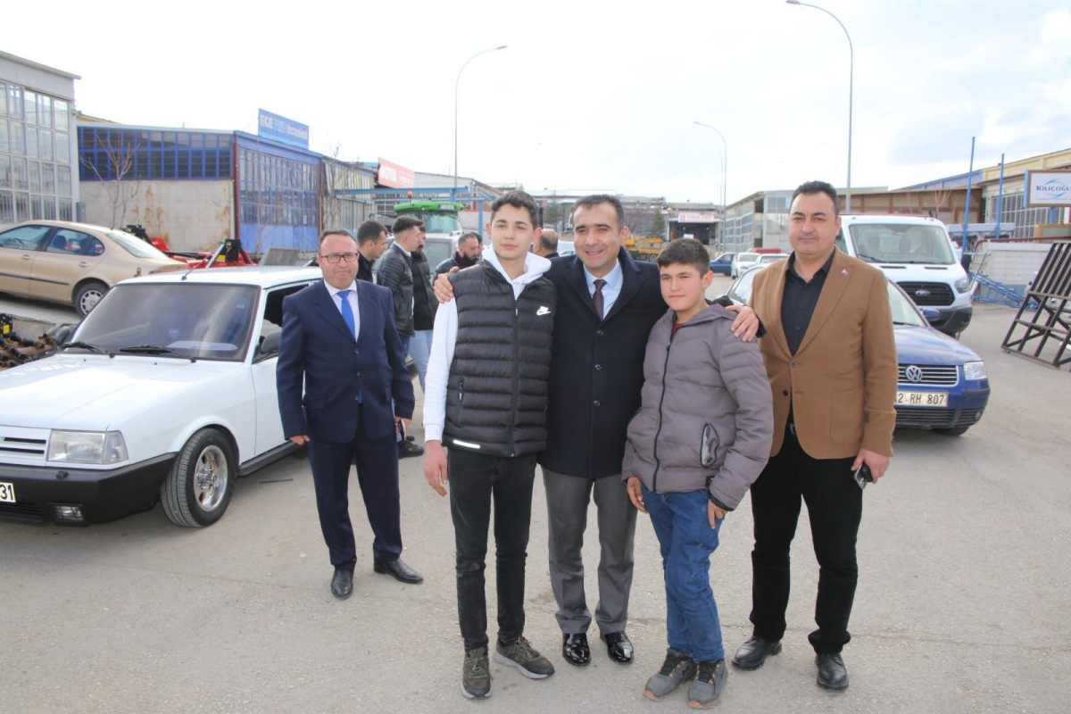 Başkan Kalaycı, Halkın Sevgisiyle Karşılanıyor