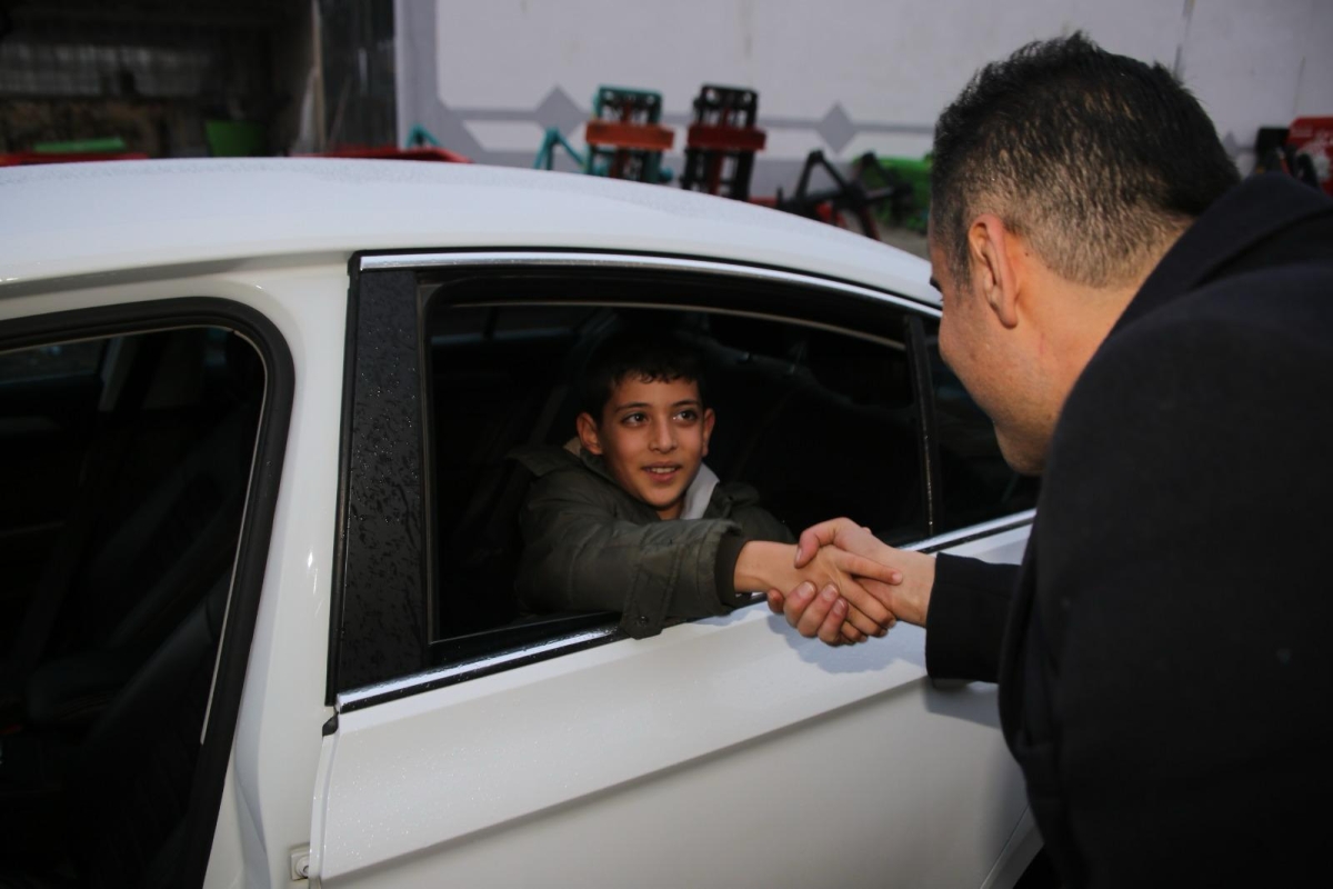 Başkan Kalaycı, Halkın Sevgisiyle Karşılanıyor
