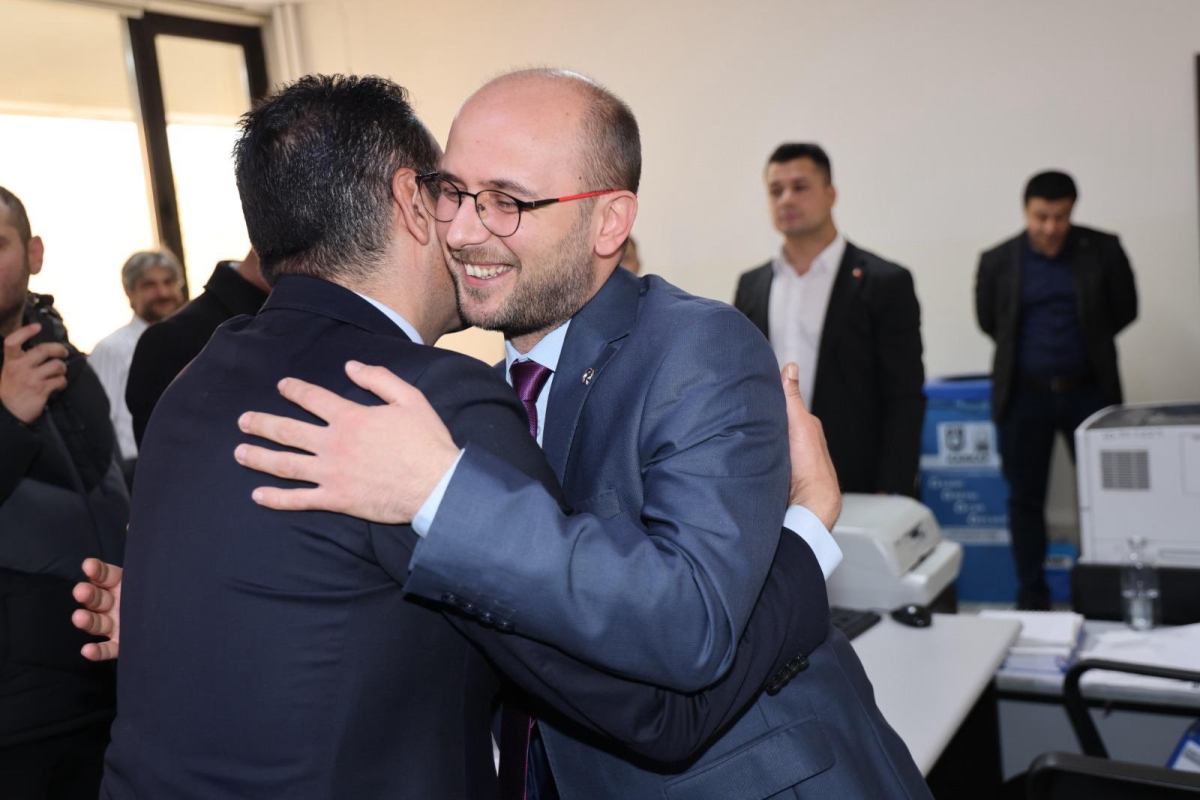 BAŞKAN KALAYCI VERGİ DAİRESİ VE BUĞDAY PAZARINI ZİYARET ETTİ