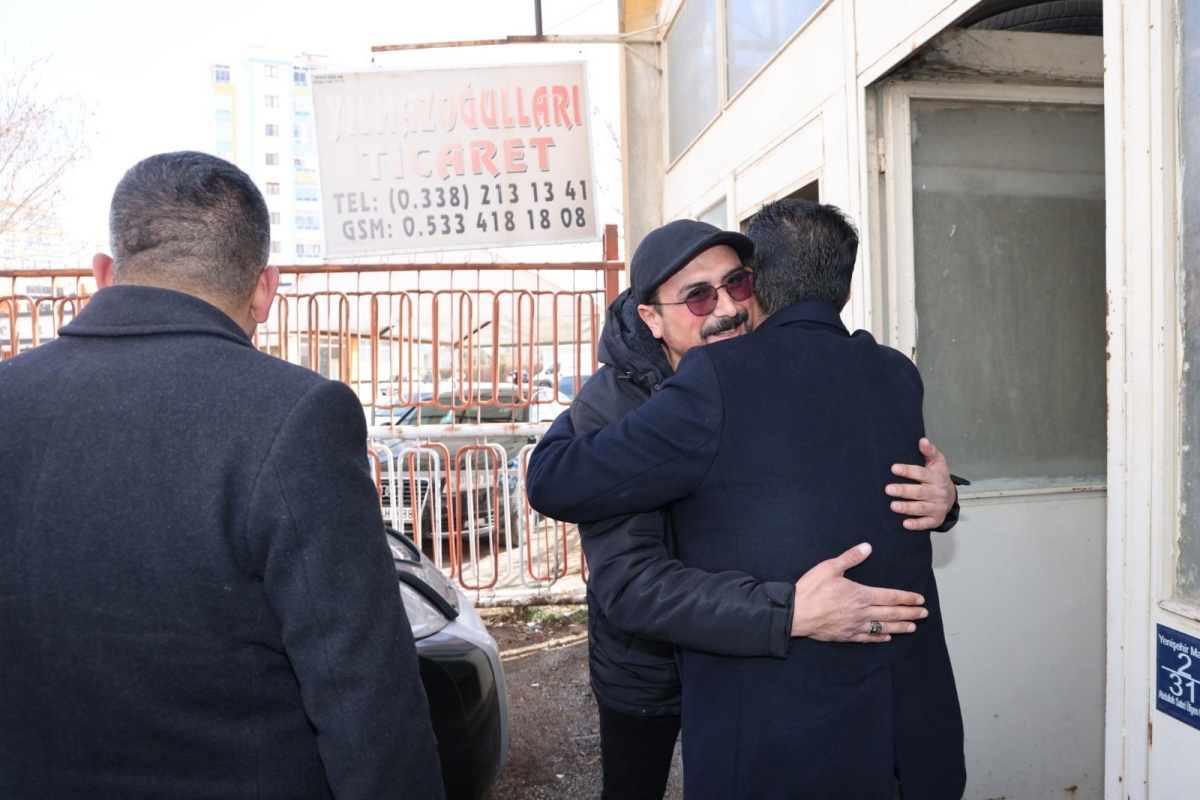 BAŞKAN KALAYCI VERGİ DAİRESİ VE BUĞDAY PAZARINI ZİYARET ETTİ