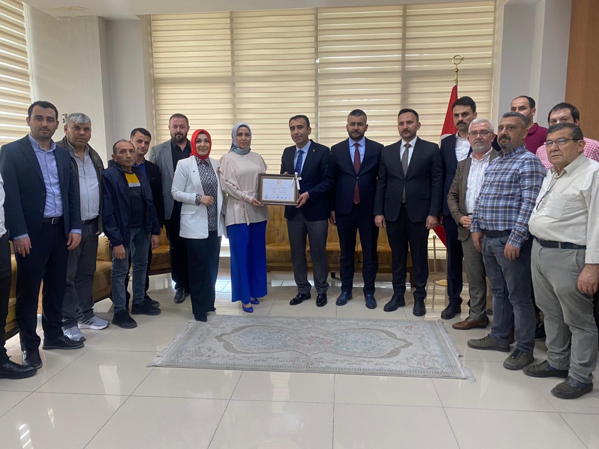 Başkan Savaş Kalaycı Mazbatasını Aldı