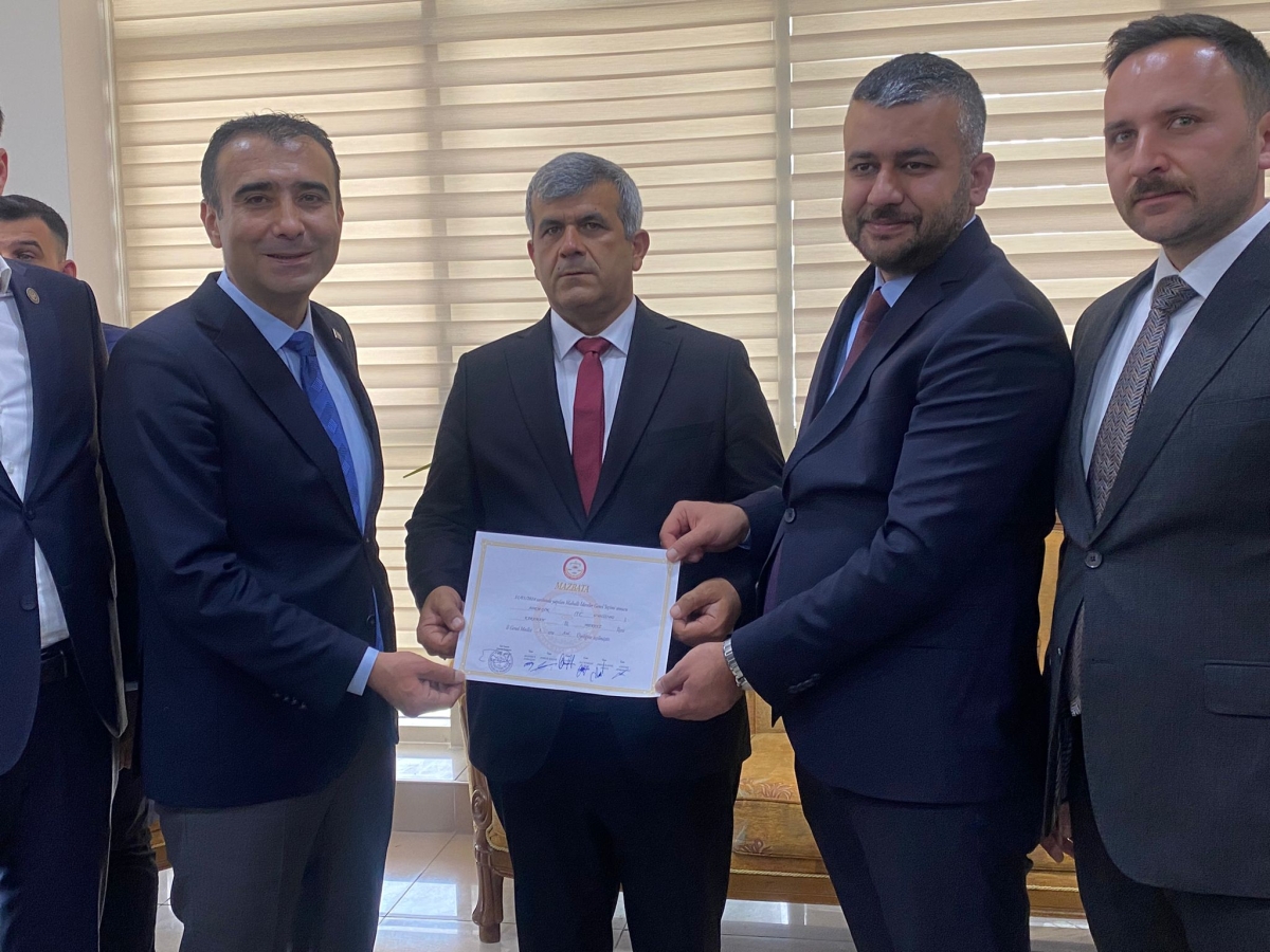 Başkan Savaş Kalaycı Mazbatasını Aldı