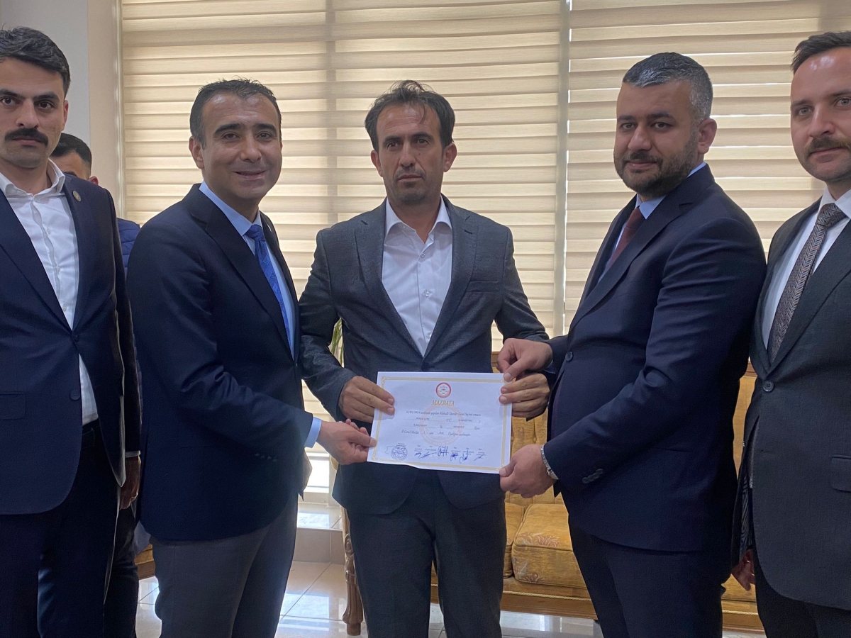 Başkan Savaş Kalaycı Mazbatasını Aldı
