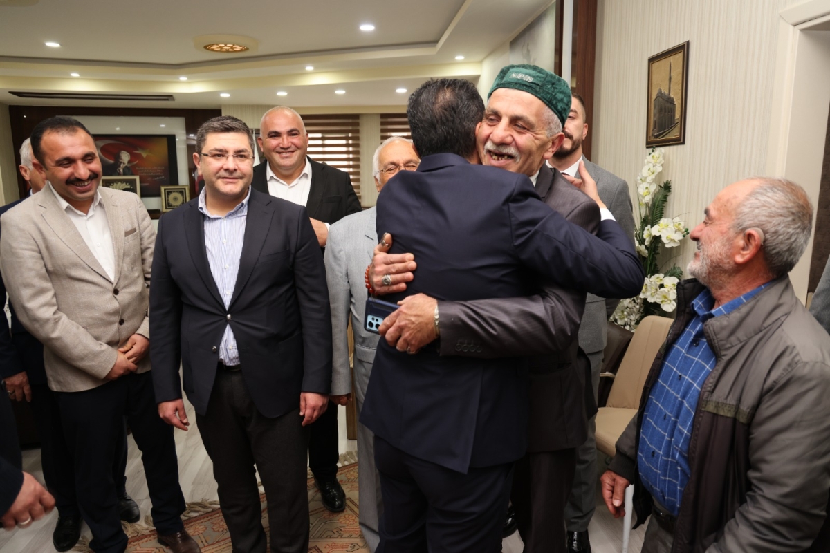 KARAMAN BELEDİYESİ’NDE BAYRAMLAŞMA PROGRAMI DÜZENLENDİ