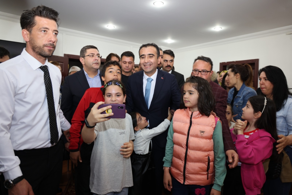 KARAMAN BELEDİYESİ’NDE BAYRAMLAŞMA PROGRAMI DÜZENLENDİ
