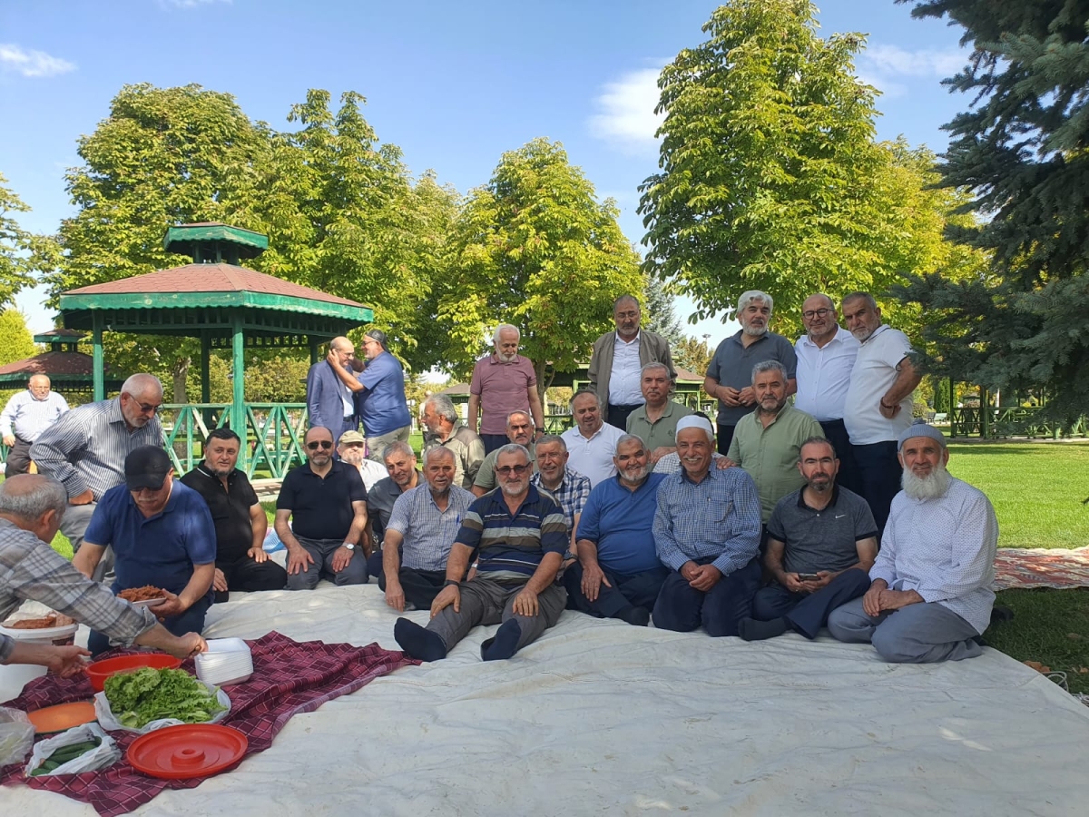 Karaman İmam Hatip Lisesi 1984 Mezunları 40 Yıllık Dostluğu Kutladı