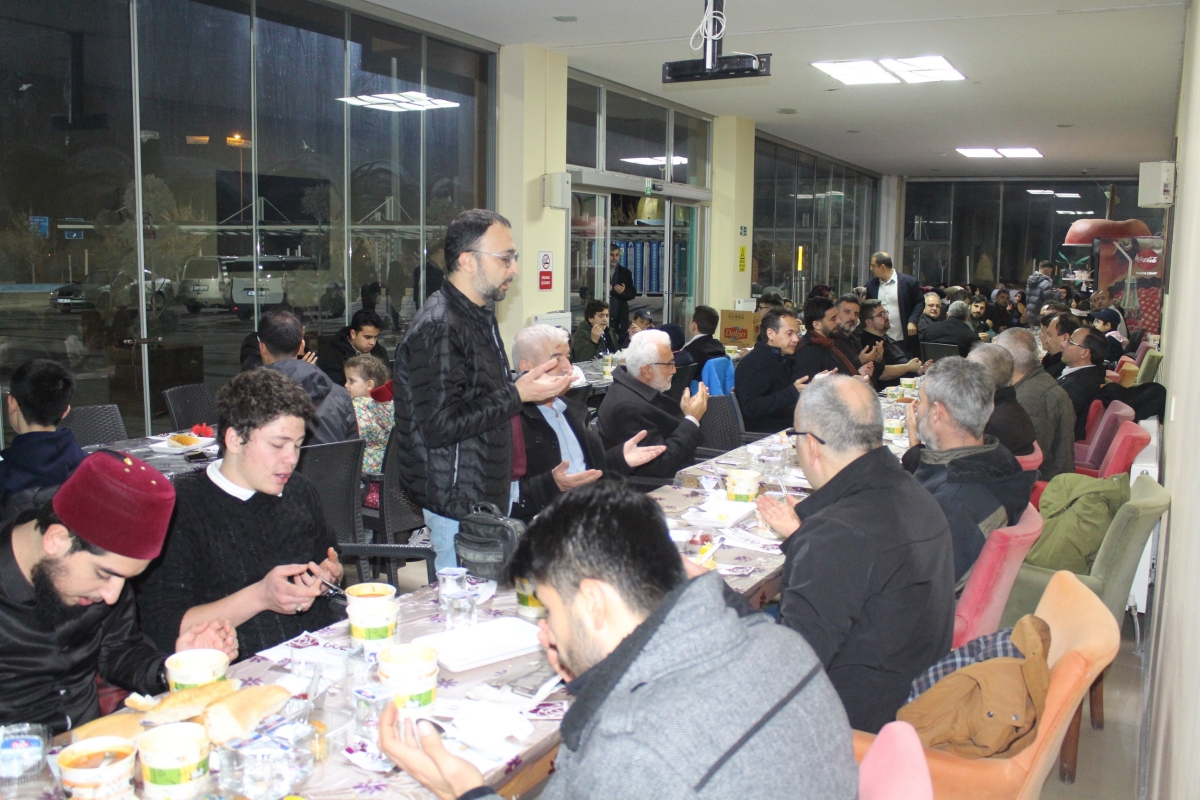 MEKKE’NİN FETHİ VE KUDÜS GECESİ COŞKUSU