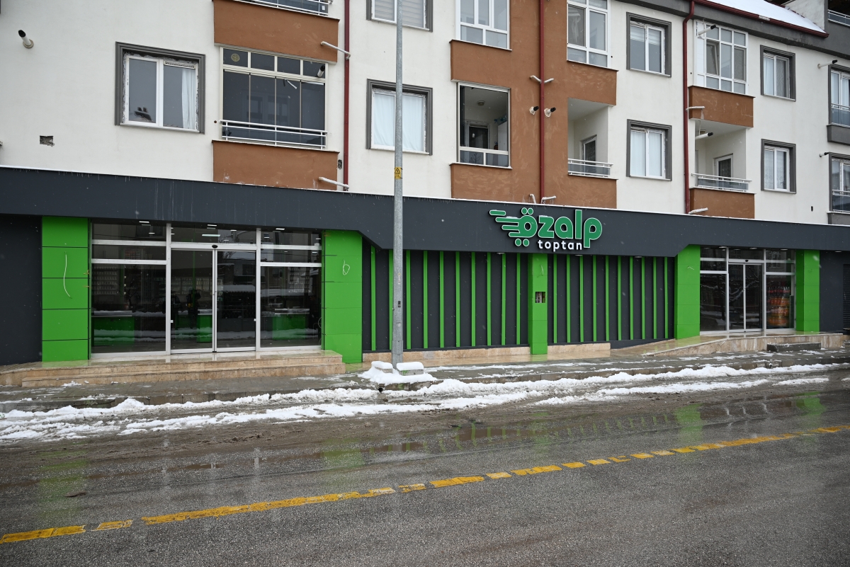 Karaman’a Dev Açılış ve Büyük İndirimlere Sayılı Gün Kaldı!