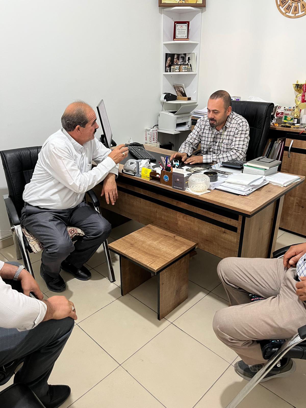 Abdullah Çelik, çiftçilerle buluştu: “Kalplerinde olduğumuzu gördük”