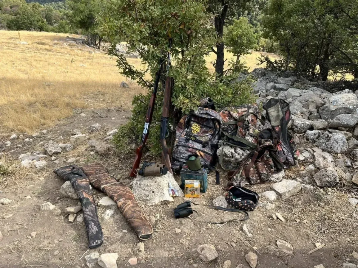 Karaman'da Uyuşturucu ve Kaçak Ürün Operasyonu: Bonzai, Skunk ve Kenevir Ele Geçirildi