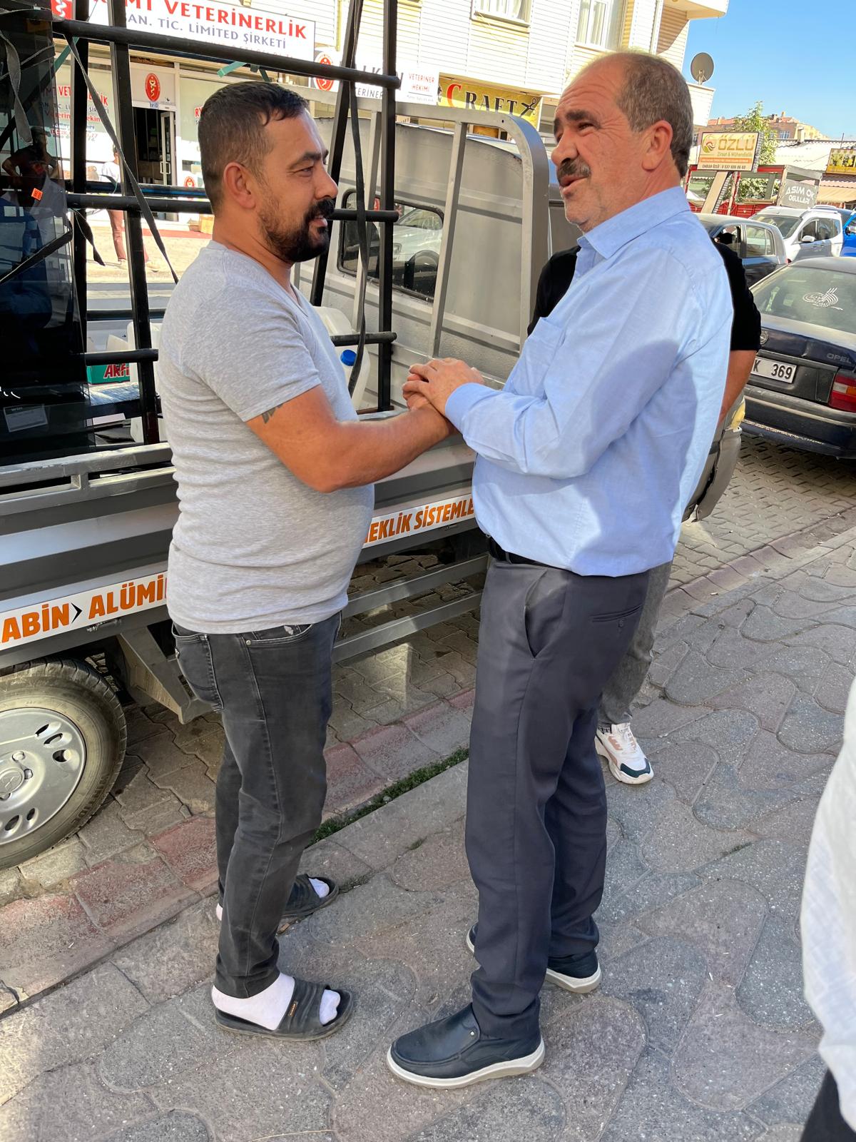 Üreticiden Abdullah Çelik’e Sevgi Seli