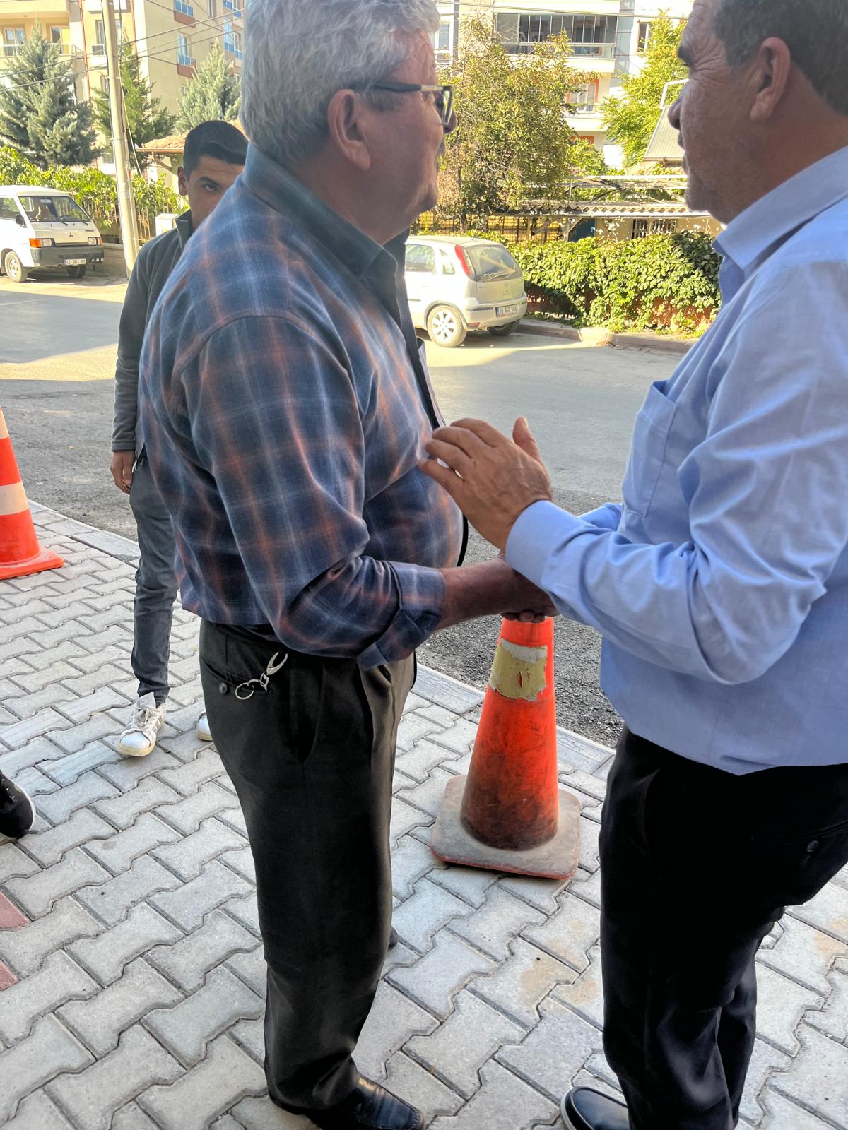 Üreticiden Abdullah Çelik’e Sevgi Seli