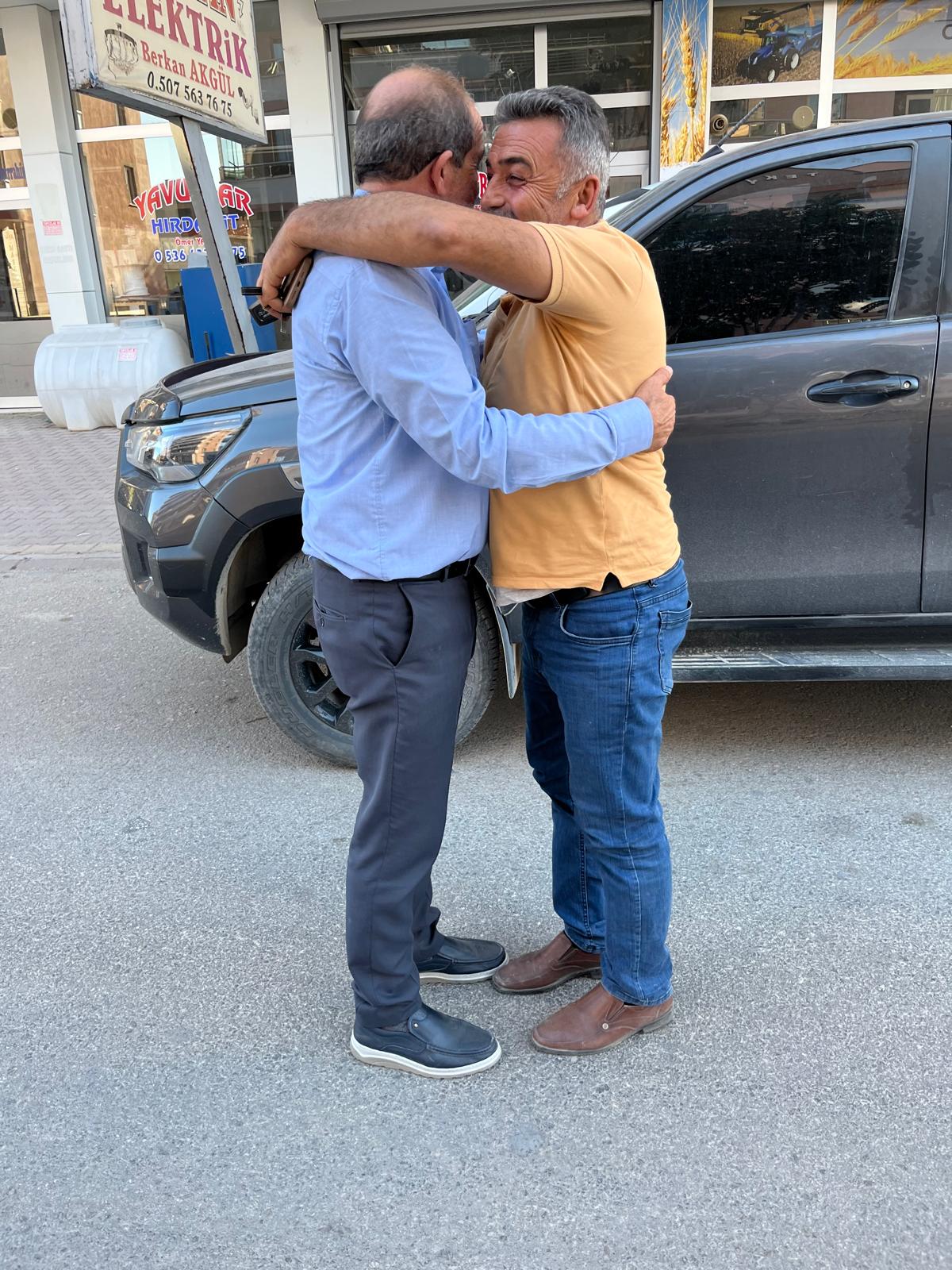Üreticiden Abdullah Çelik’e Sevgi Seli