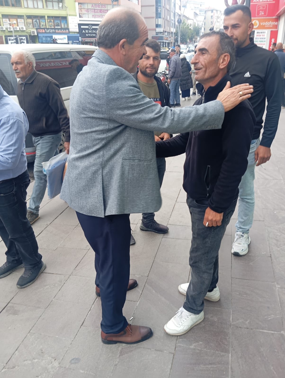 Abdullah Çelik’ten Esnaf ve Oda Ziyaretleri