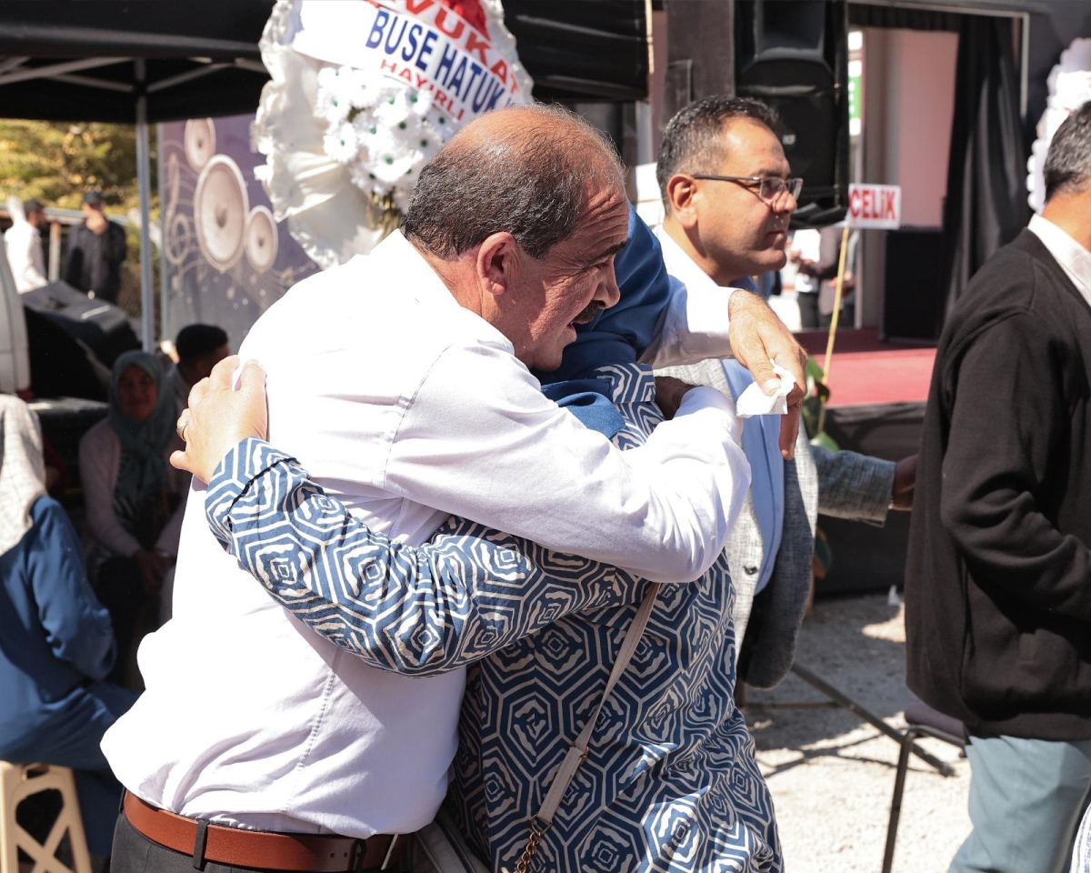 Abdullah Çelik Ereğli’de Miting Havasında Gövde Gösterisi Yaptı
