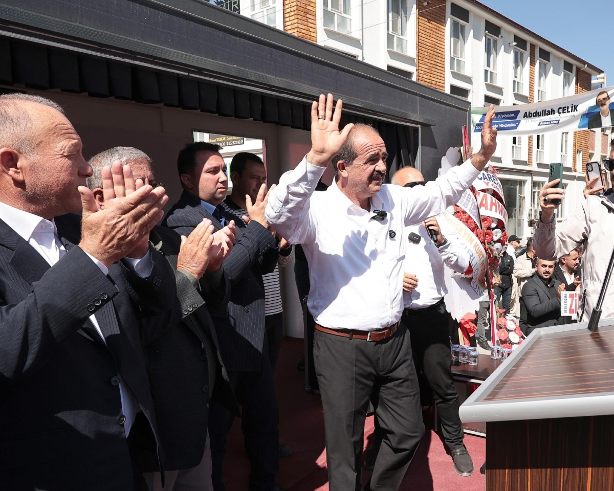 Abdullah Çelik Ereğli’de Miting Havasında Gövde Gösterisi Yaptı