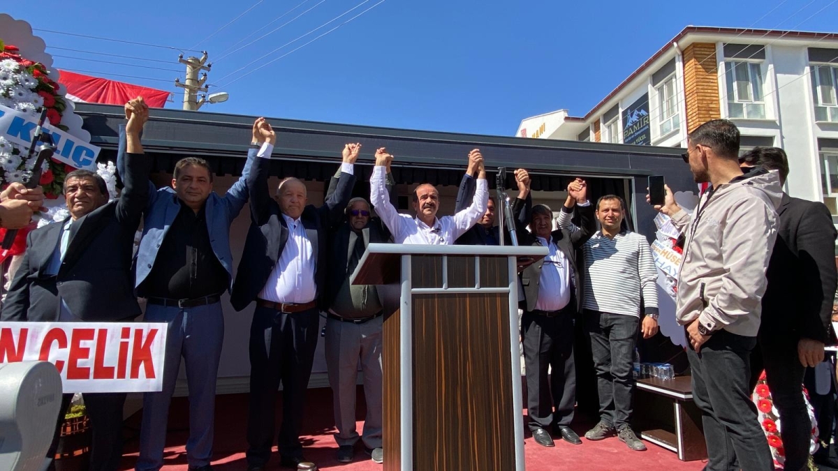 Abdullah Çelik Ereğli’de Miting Havasında Gövde Gösterisi Yaptı
