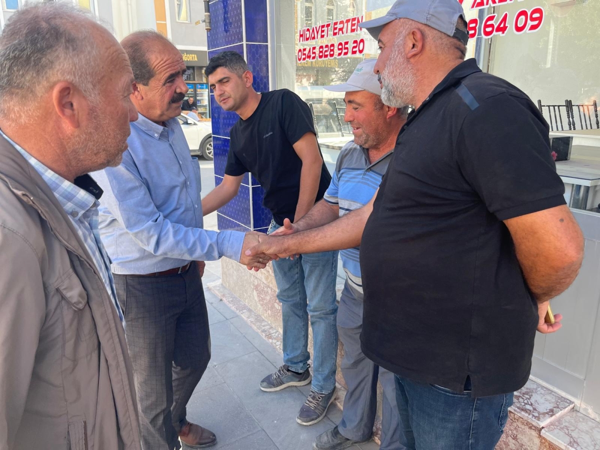 Abdullah Çelik Karapınar’da Çiftçilerle Buluştu: “Kooperatifimizi Çiftçimizin Alın Teriyle Büyüteceğiz”