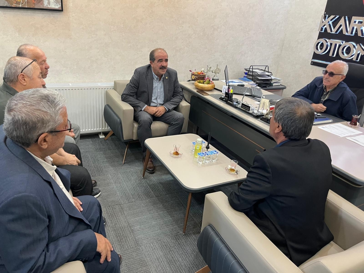 Abdullah Çelik Karapınar’da Çiftçilerle Buluştu: “Kooperatifimizi Çiftçimizin Alın Teriyle Büyüteceğiz”