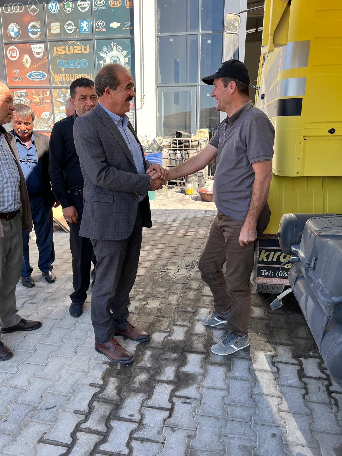 Abdullah Çelik Karapınar’da Çiftçilerle Buluştu: “Kooperatifimizi Çiftçimizin Alın Teriyle Büyüteceğiz”