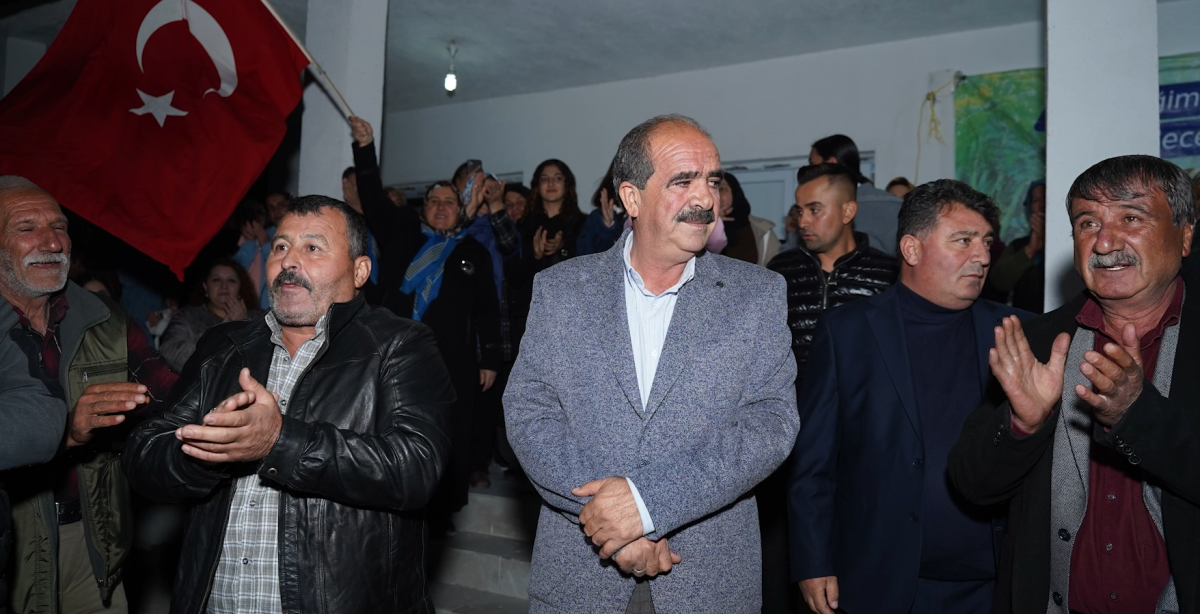 Abdullah Çelik, Acıpınar Mahallesi’nde Başkan Gibi Karşılandı