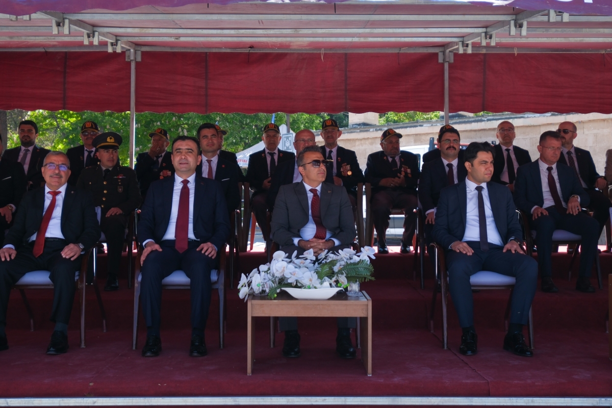 Karaman’da 19 Mayıs Coşkusu Meydanlara Taştı