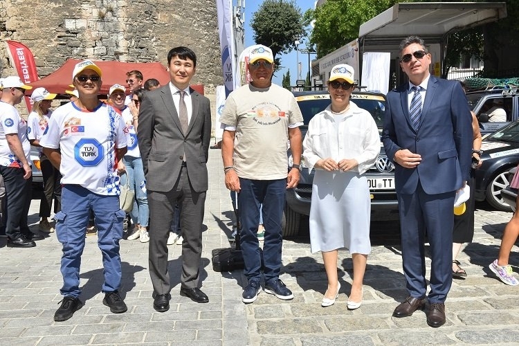 İpek Yolu Rallisi'nin Türkiye Etabı Başlangıç Yaptı
