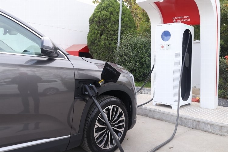 Antikkapı'da Elektrikli Araçlar İçin Şarj İstasyonu Açılıyor