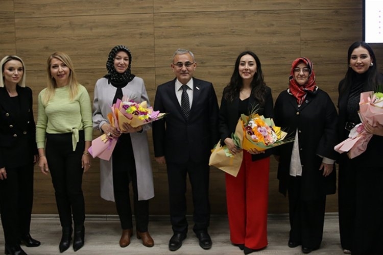 Kütahya'da Kadın Hakları ve Aile İçi İletişim Semineri