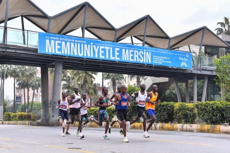 Uluslararası Mersin Maratonu'nda Jebet, Olimpiyat Kotasını Garantiledi